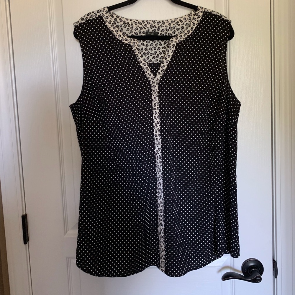 Talbots sleeveless blouse EUC